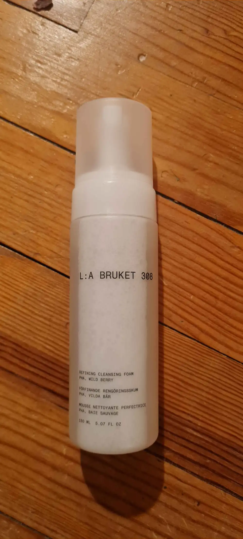 L:A BRUKET - Mousse nettoyante perfectrice