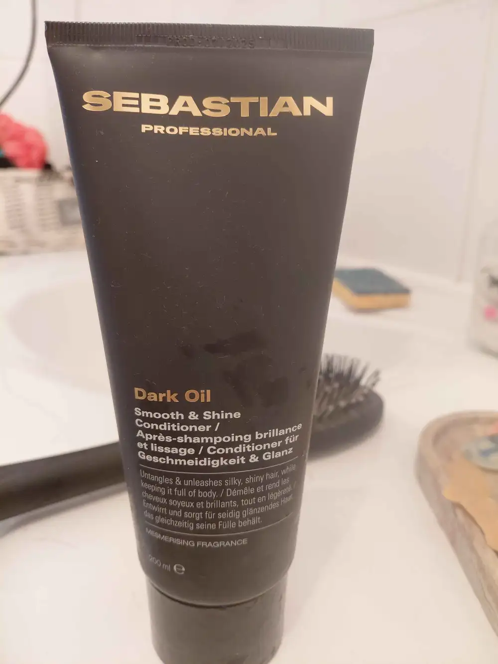 SEBASTIAN PROFESSIONAL - Dark oil - Après-shampooing brillance