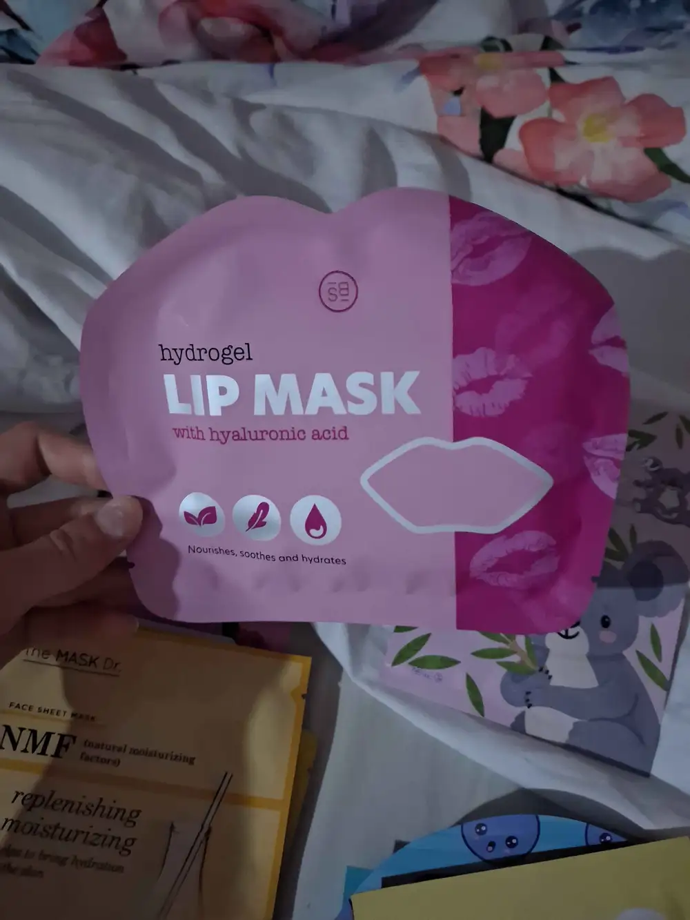 SKINBLISS - Hydrogel lip mask with hyaluronic acid