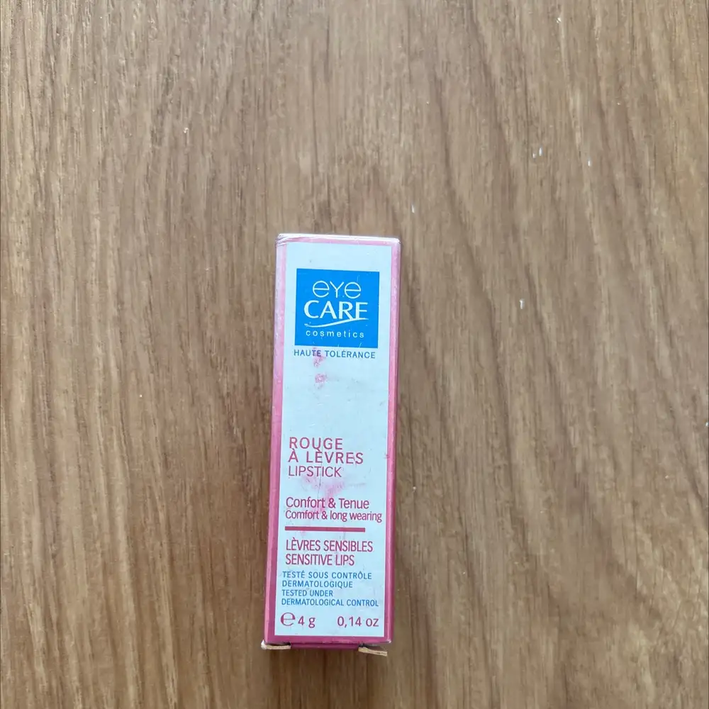 EYE CARE COSMETICS - Rouge à lèvres confort & tenue