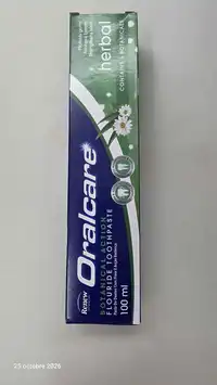 ORALCARE - Botanical action fluoride toothpaste