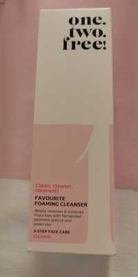 ONE.TWO.FREE! - Favourite foaming cleanser - 3 step face care cleanse