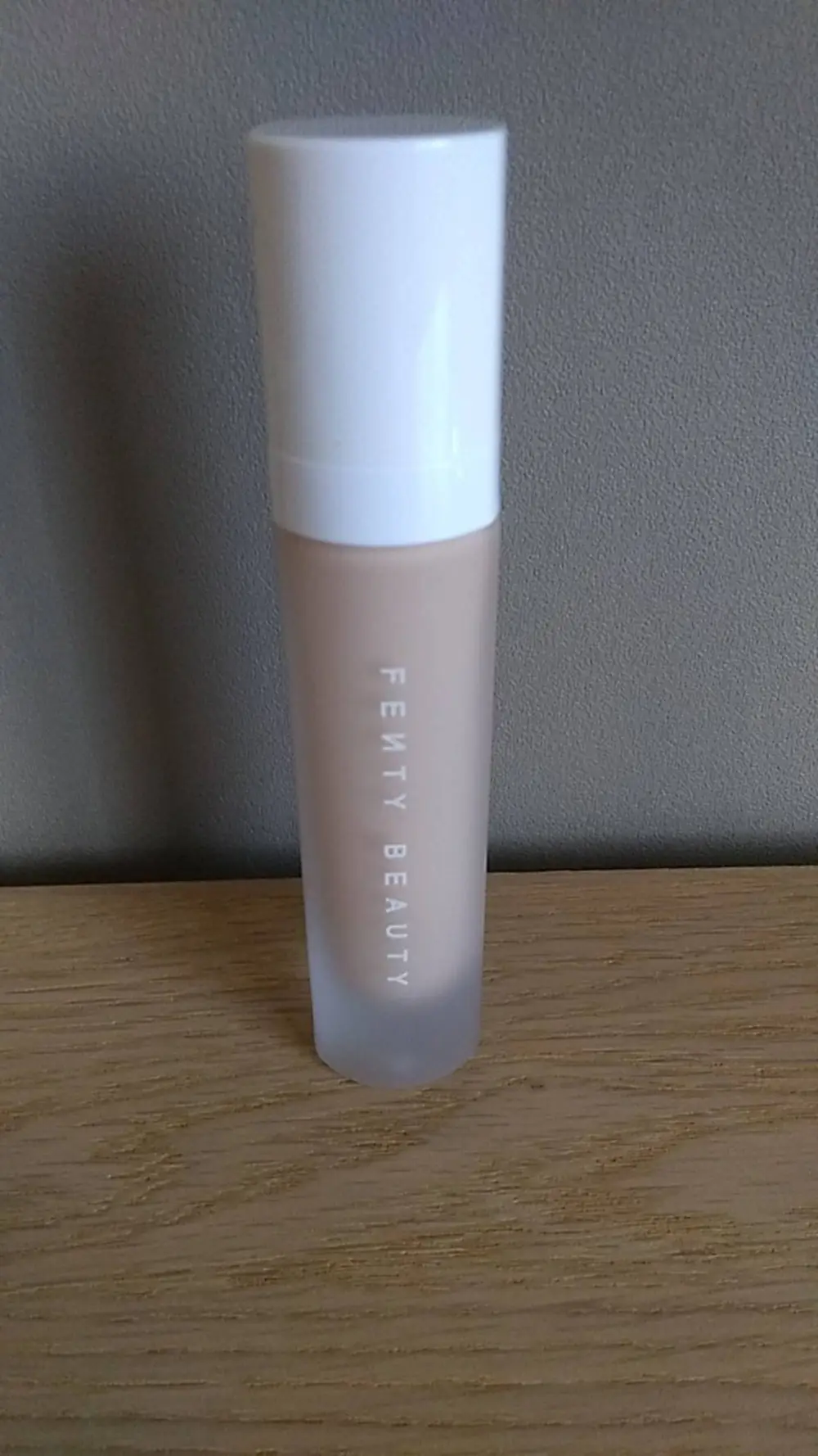 FENTY BEAUTY - Pro filt'r soft matte longwear foundation