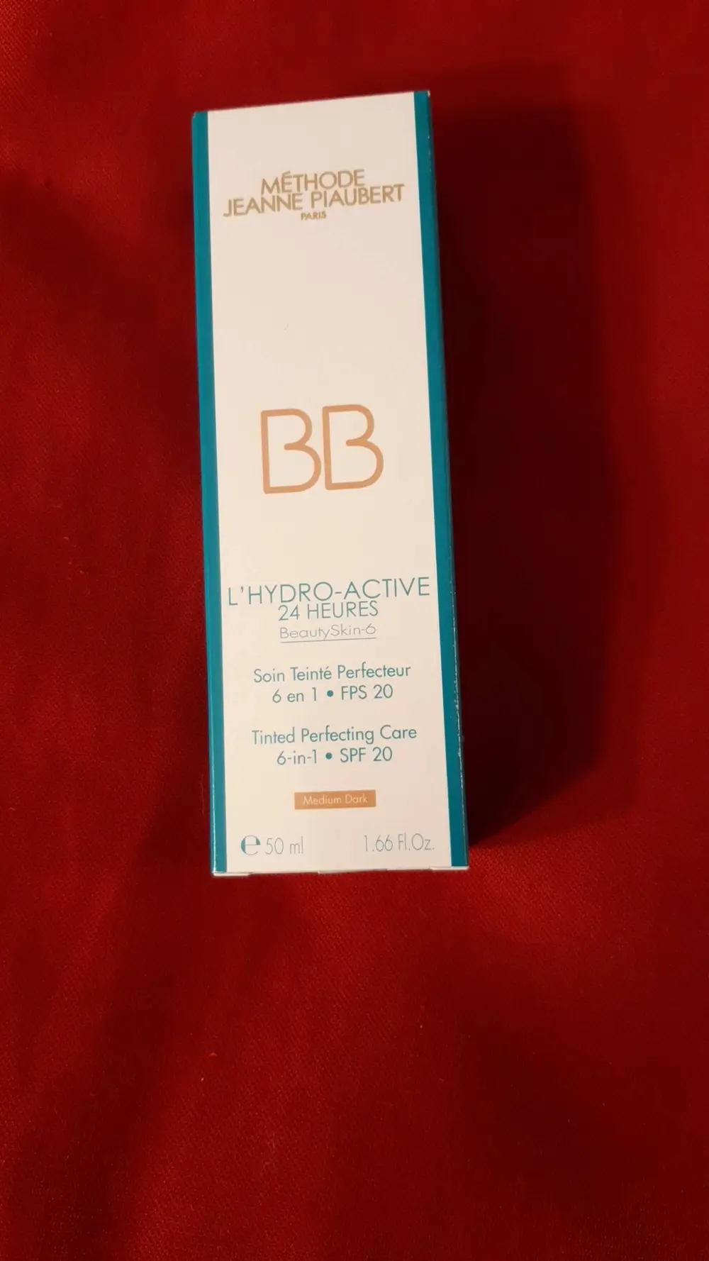 MÉTHODE JEANNE PIAUBERT - BB L'hydro-active 24h - Soin teinté perfecteur 6 en 1 medium dark