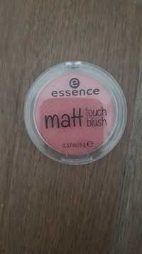 ESSENCE - Matt touch blush 20
