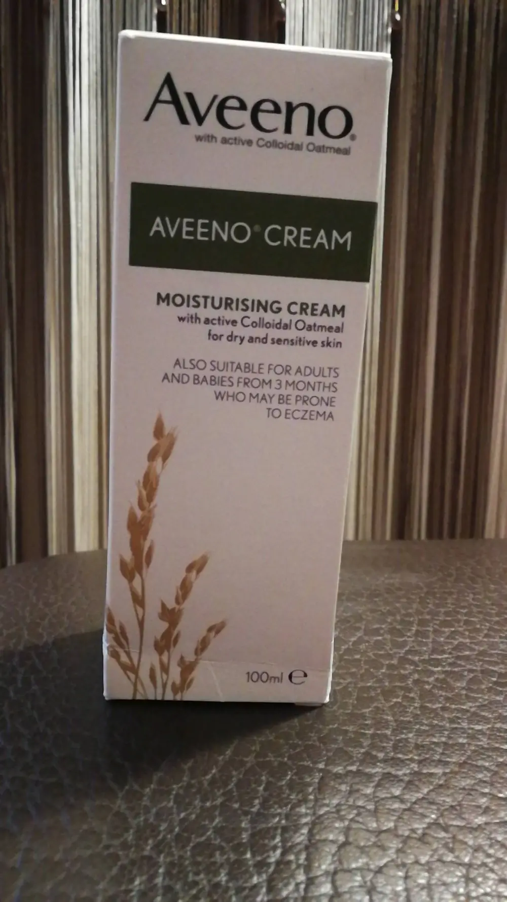 AVEENO - Moisturising cream 