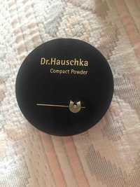 DR. HAUSCHKA - Compact powder