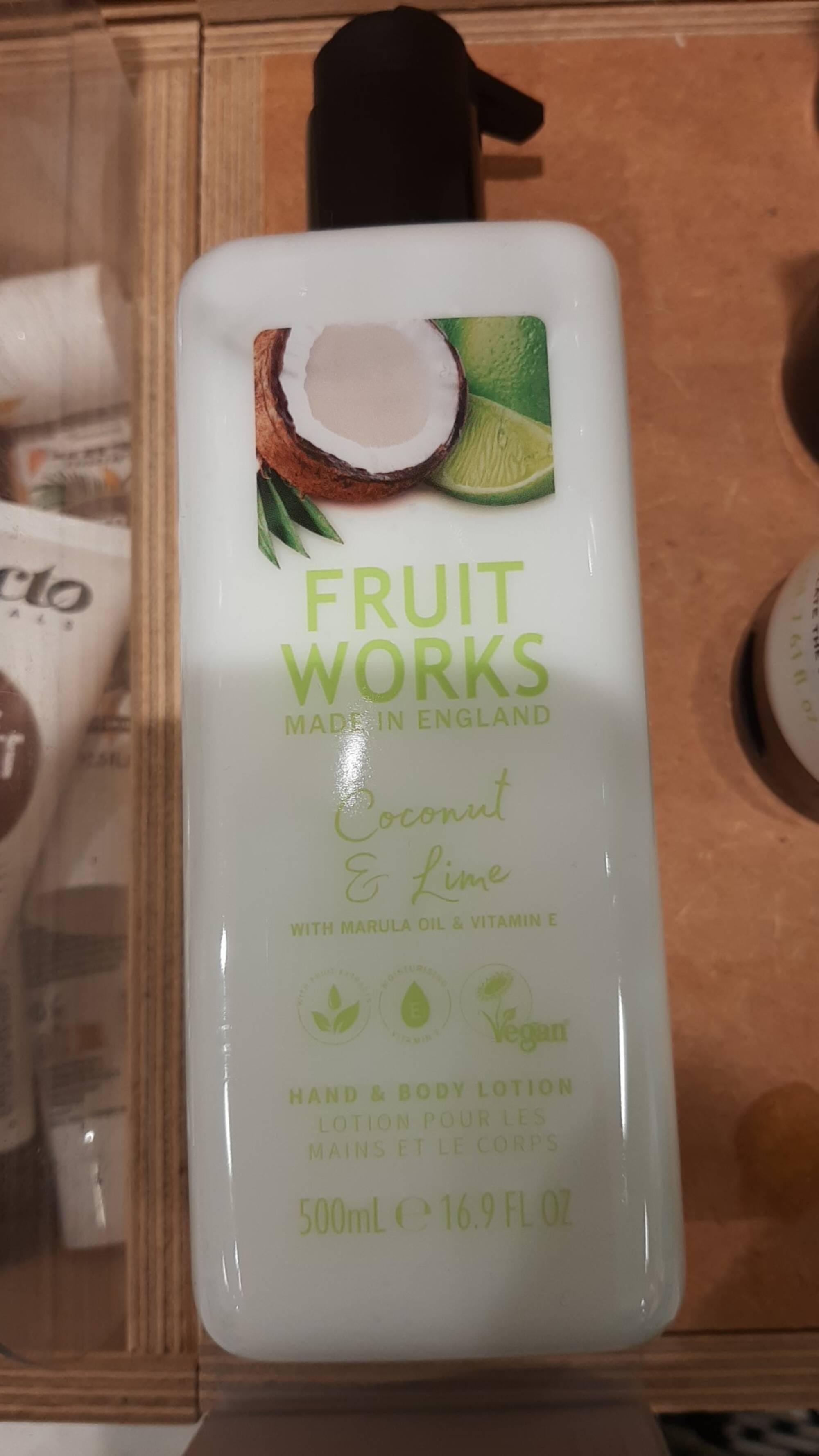 FRUIT WORKS - Lotion pour les mains et le corps