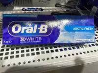 ORAL-B - 3D white - Enamel safe toothpaste arctic fresh