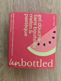 UN BOTTLED - Gel douche sans bouteille melon & pastèque