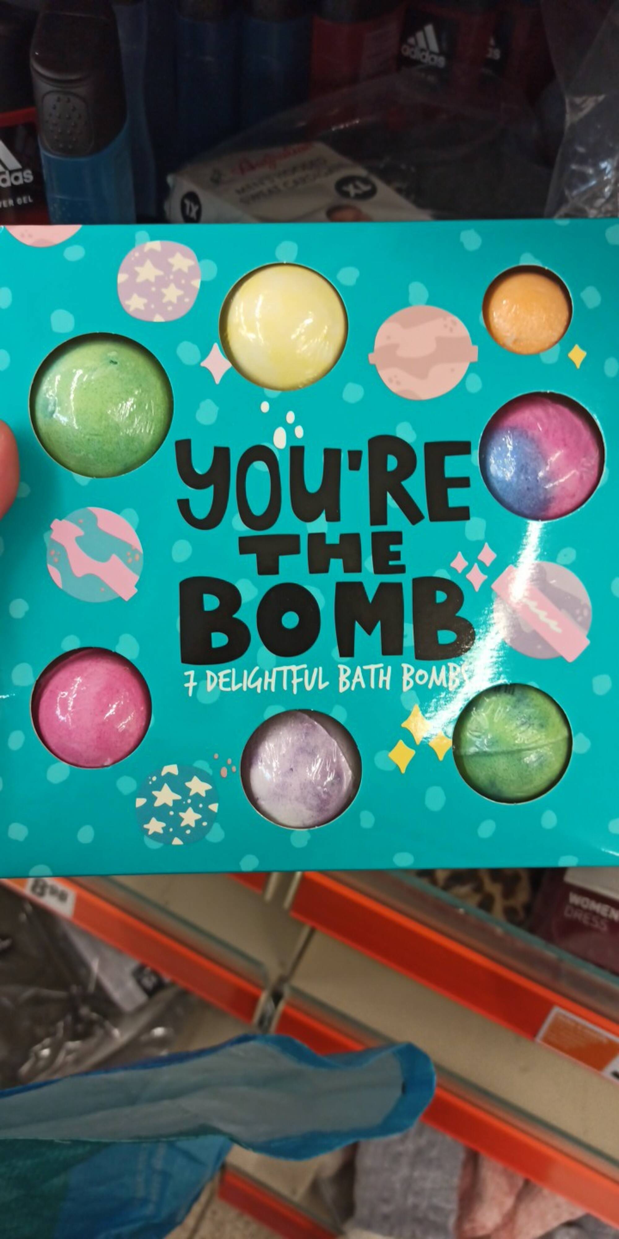 BOMB COSMETICS - You're the bomb - 7 Delightful bath bomb