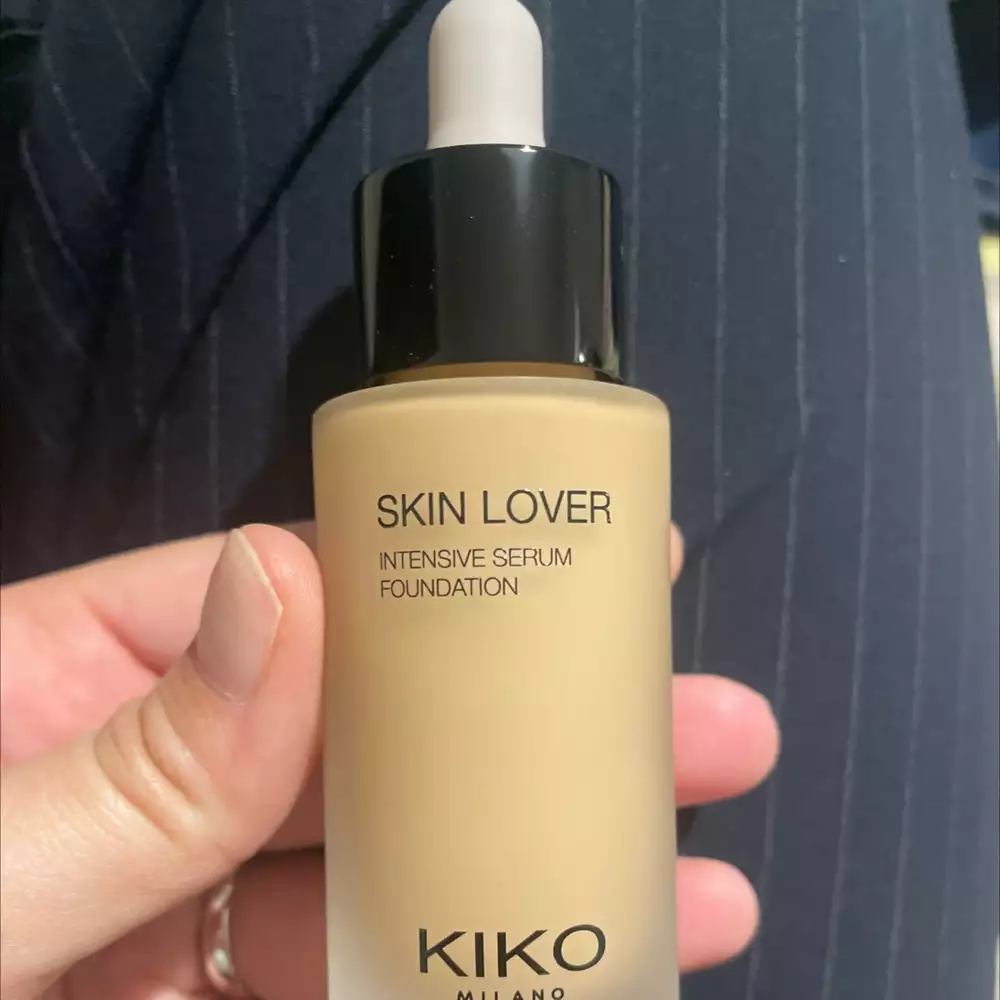KIKO - Skin lover - Intensive serum foundation