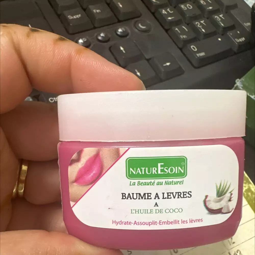 NATURESOIN - Baume à lèvres à l'huile de coco