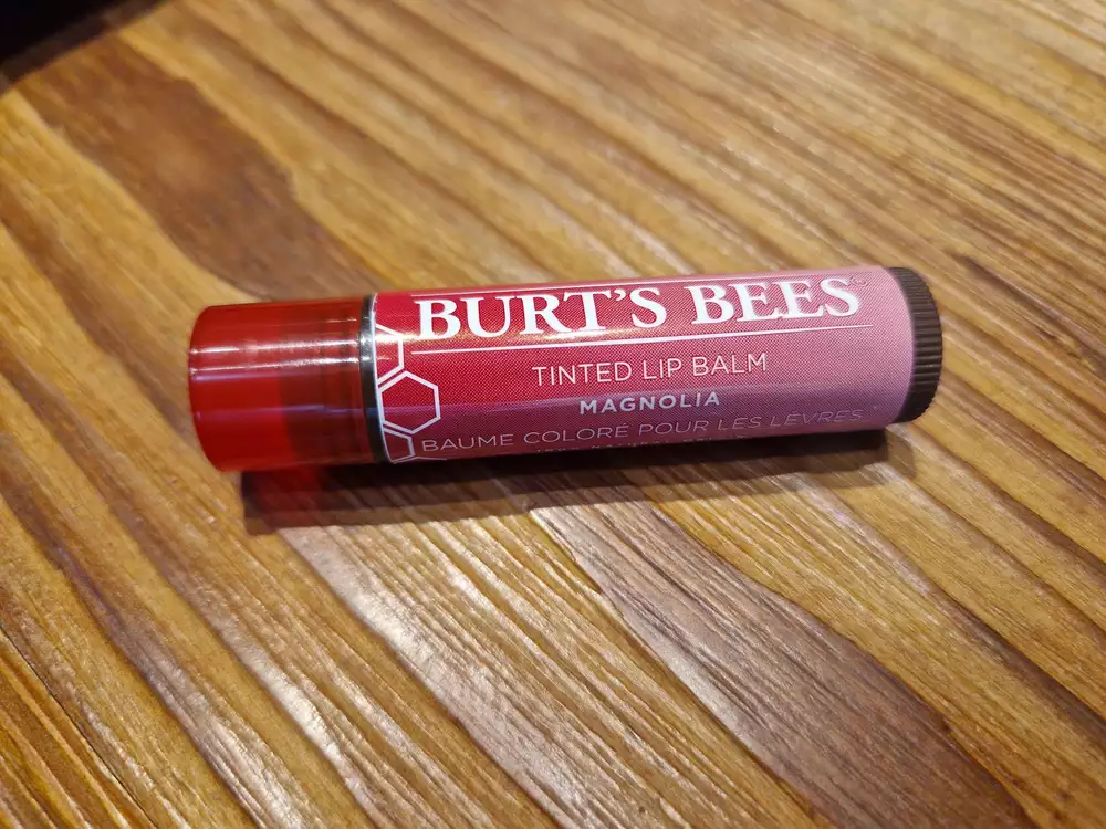 BURT'S BEES - Magnolia - Baume coloré pour les lèvres