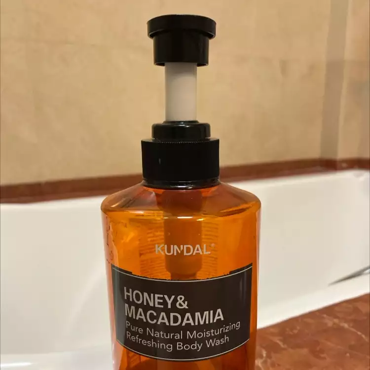 KUNDAL - Honey & macadamia - Body wash 