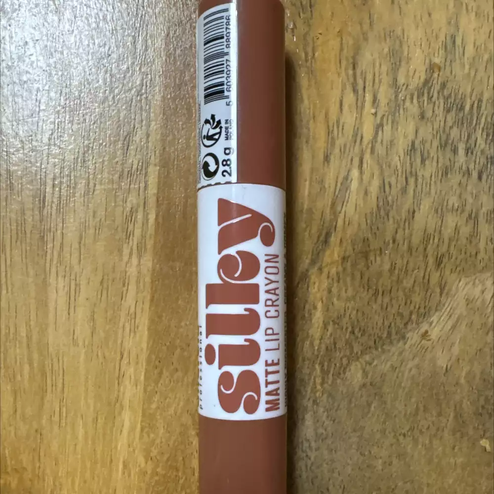 ANDREIA - Silky matte lip crayon