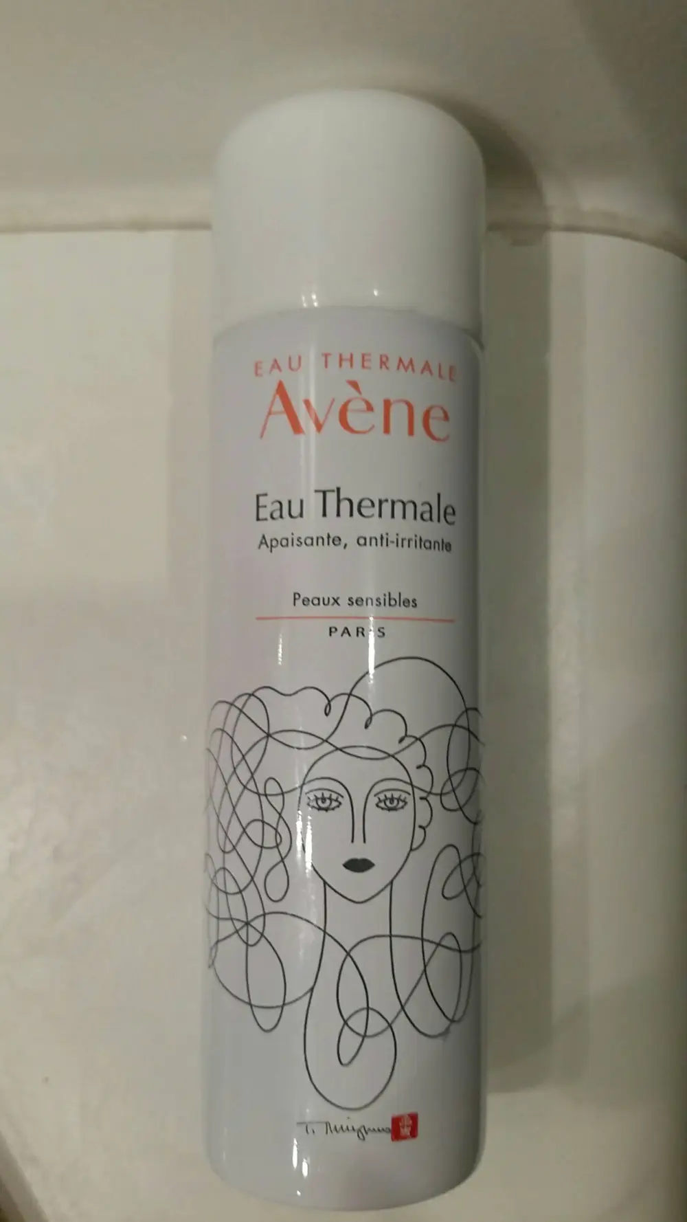 EAU THERMALE AVÈNE - Apaisante, anti-irritante peaux sensibles