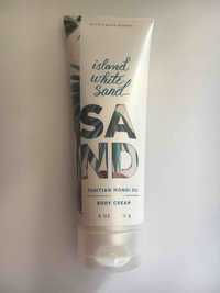 BATH & BODY WORKS - Island white sand - Tahitian monoi oil body cream