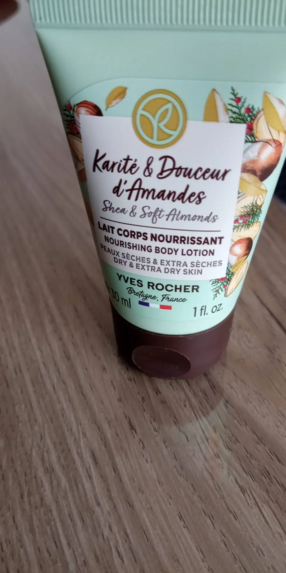 YVES ROCHER - Lait corps nourrissant karité et amandes