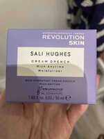 REVOLUTION - Sali hughes - Soin hydratant cream drench