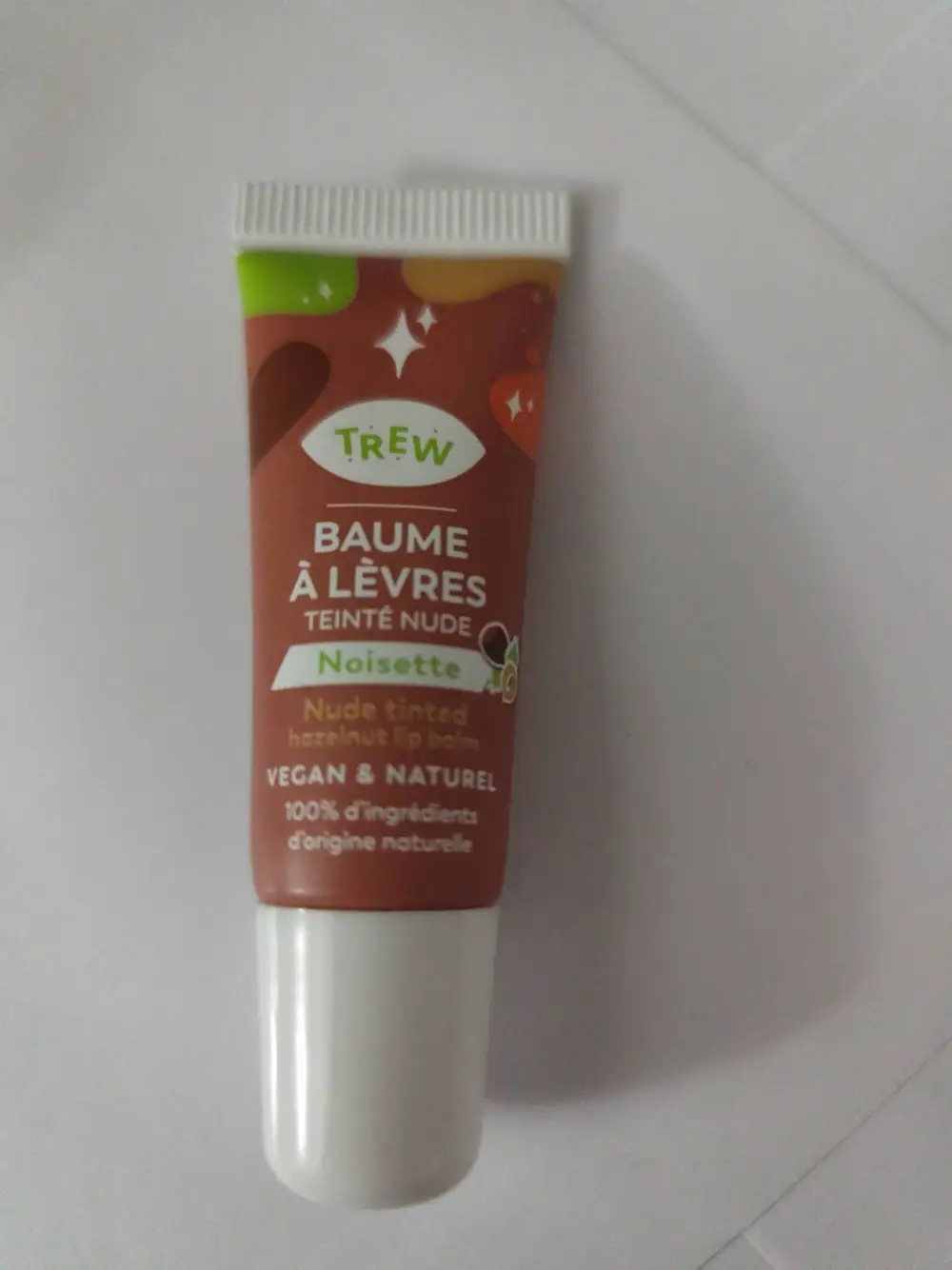 TREW - Baume à lèvres noisette teinté nude