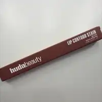 HUDA BEAUTY - Lip contour stain - Encre à lèvres