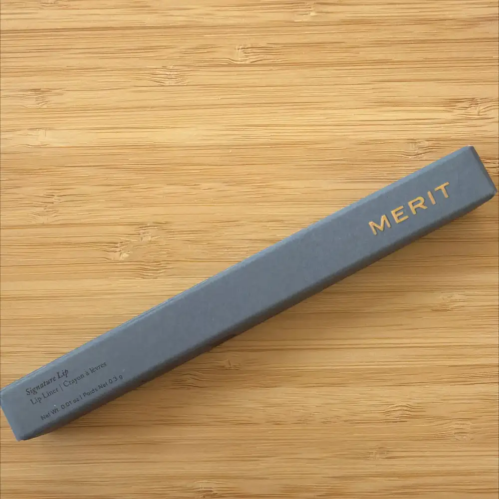 MERIT - Signature lip - Crayon à lèvres