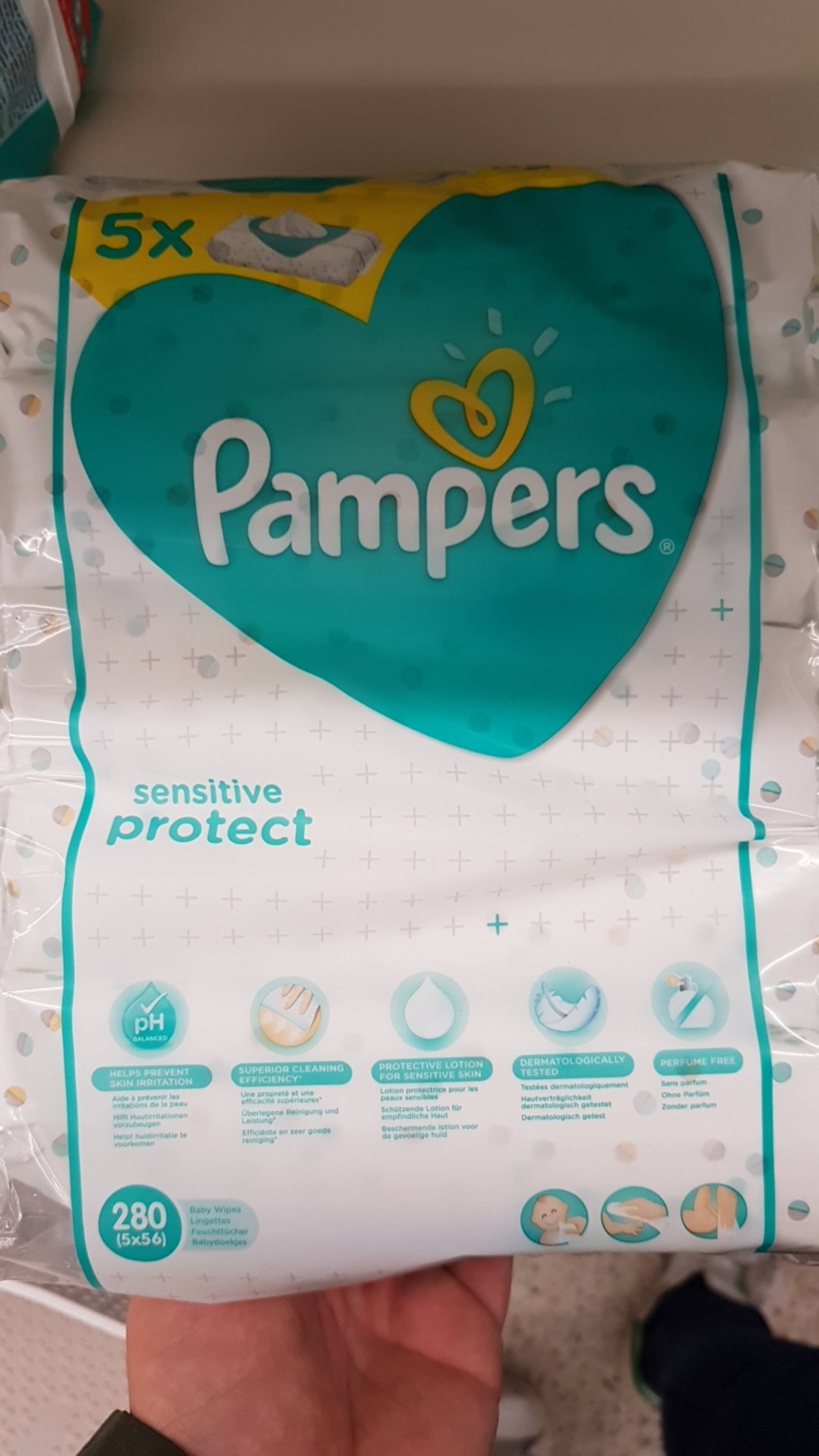 PAMPERS - Sensitive protect - Baby wipes