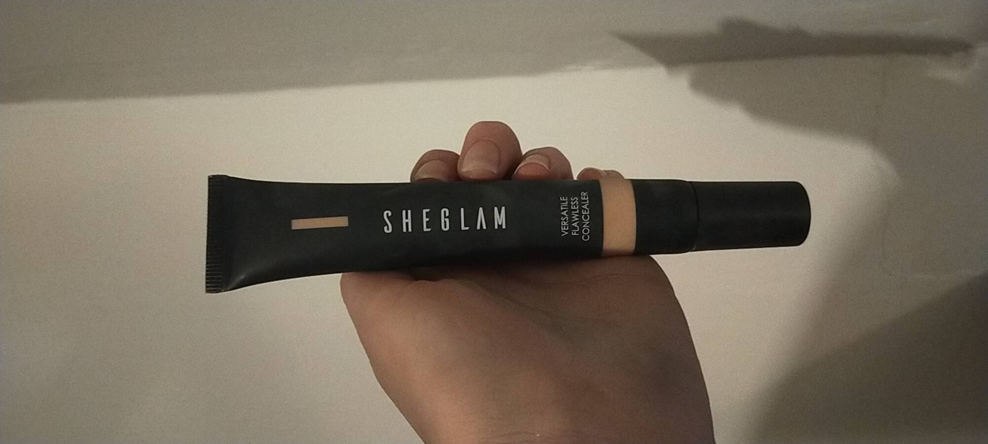 SHEGLAM - Versatile flawless concealer