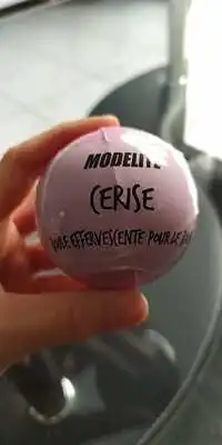 MODÉLITE - Cerise - Boule effervescente pour le bain 