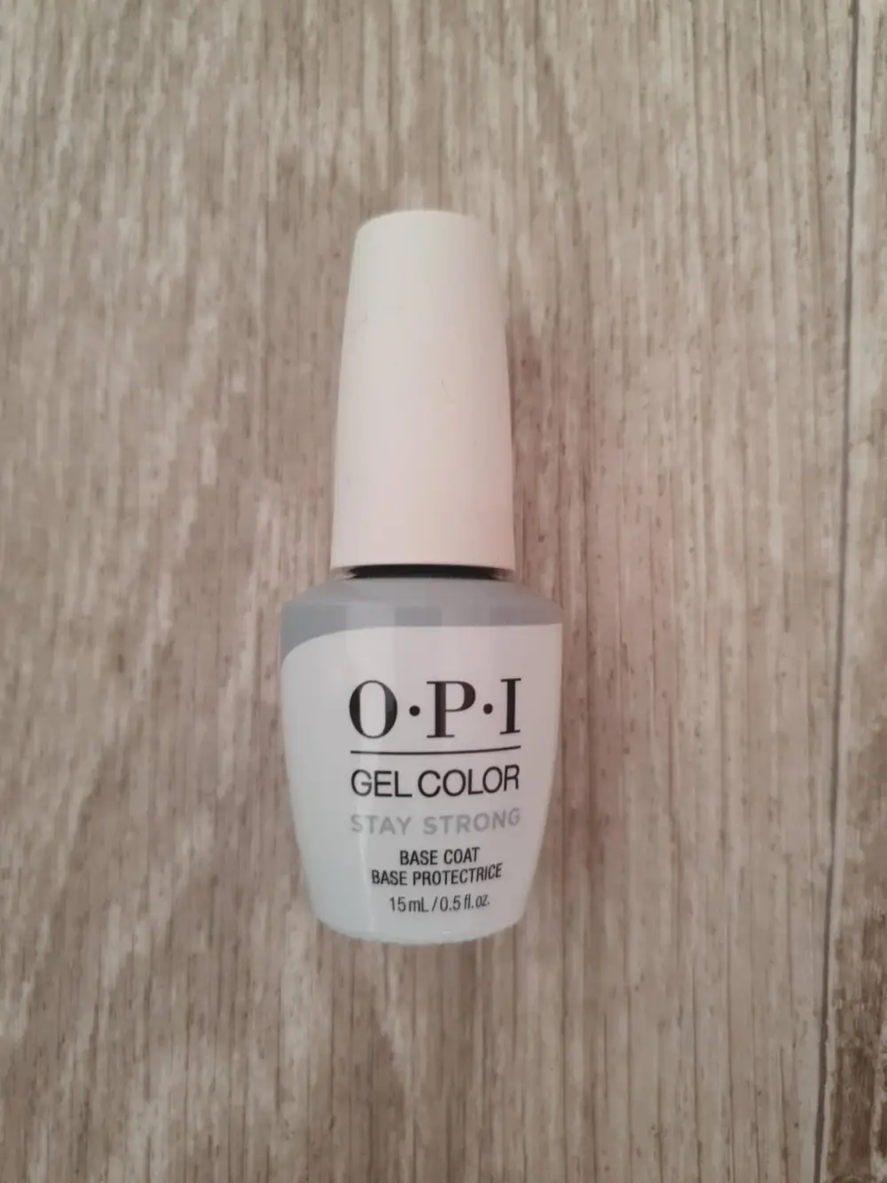 O.P.I - Gel color - Stay strong base coat