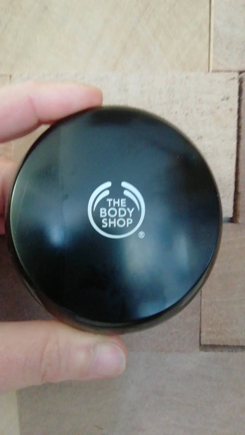 THE BODY SHOP - Compact matifiant