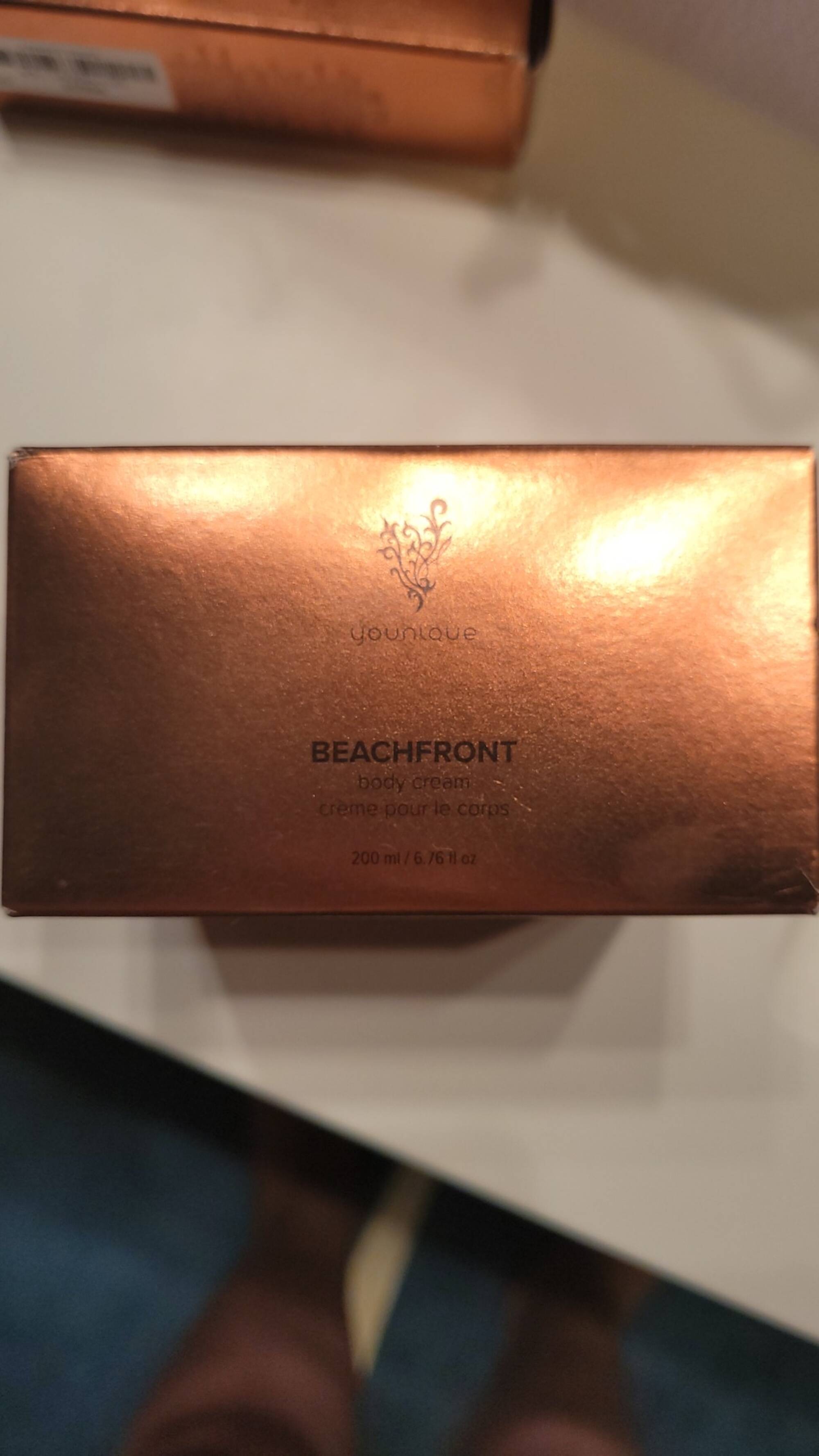 YOUNIQUE - Beachfront - Crème pour le corps