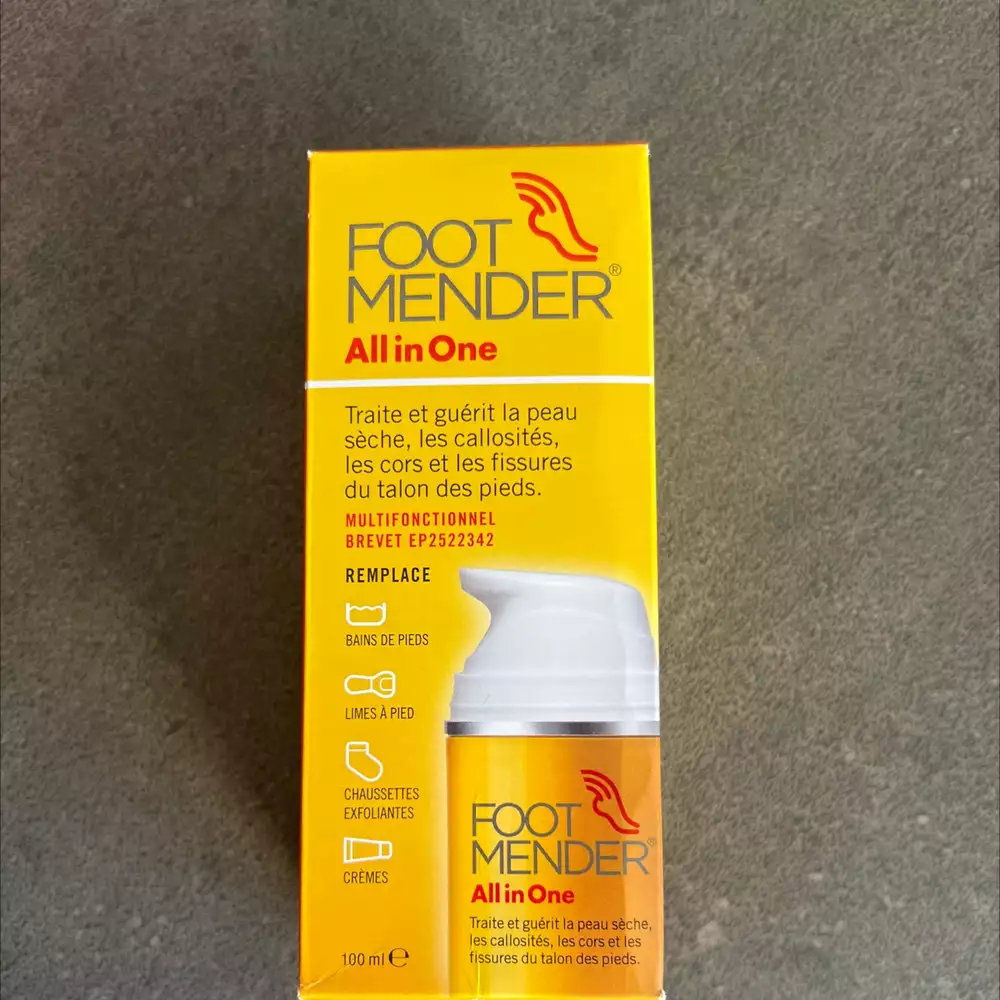 FOOT MENDER - All in one - Traite et guérit la peau sèche