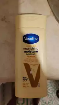 VASELINE - Nourishing moisture - Intensive care