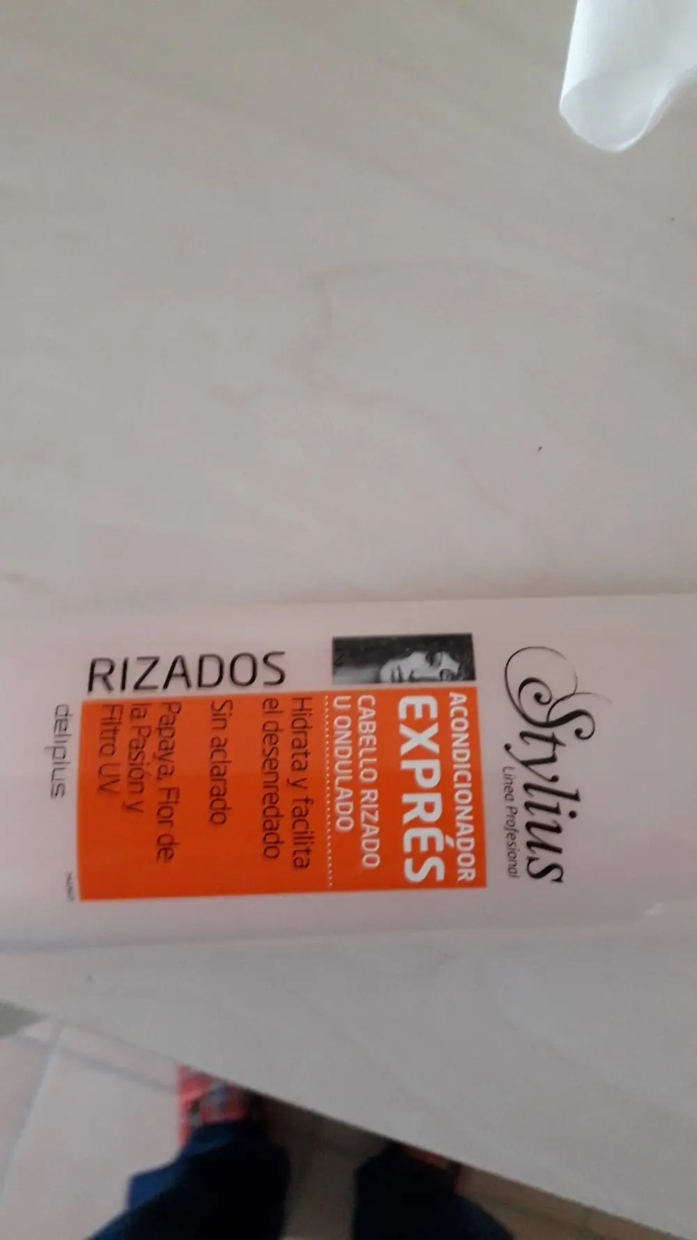 STYLIUS LINEA PROFESIONAL - Rizados - Acondicionador exprés