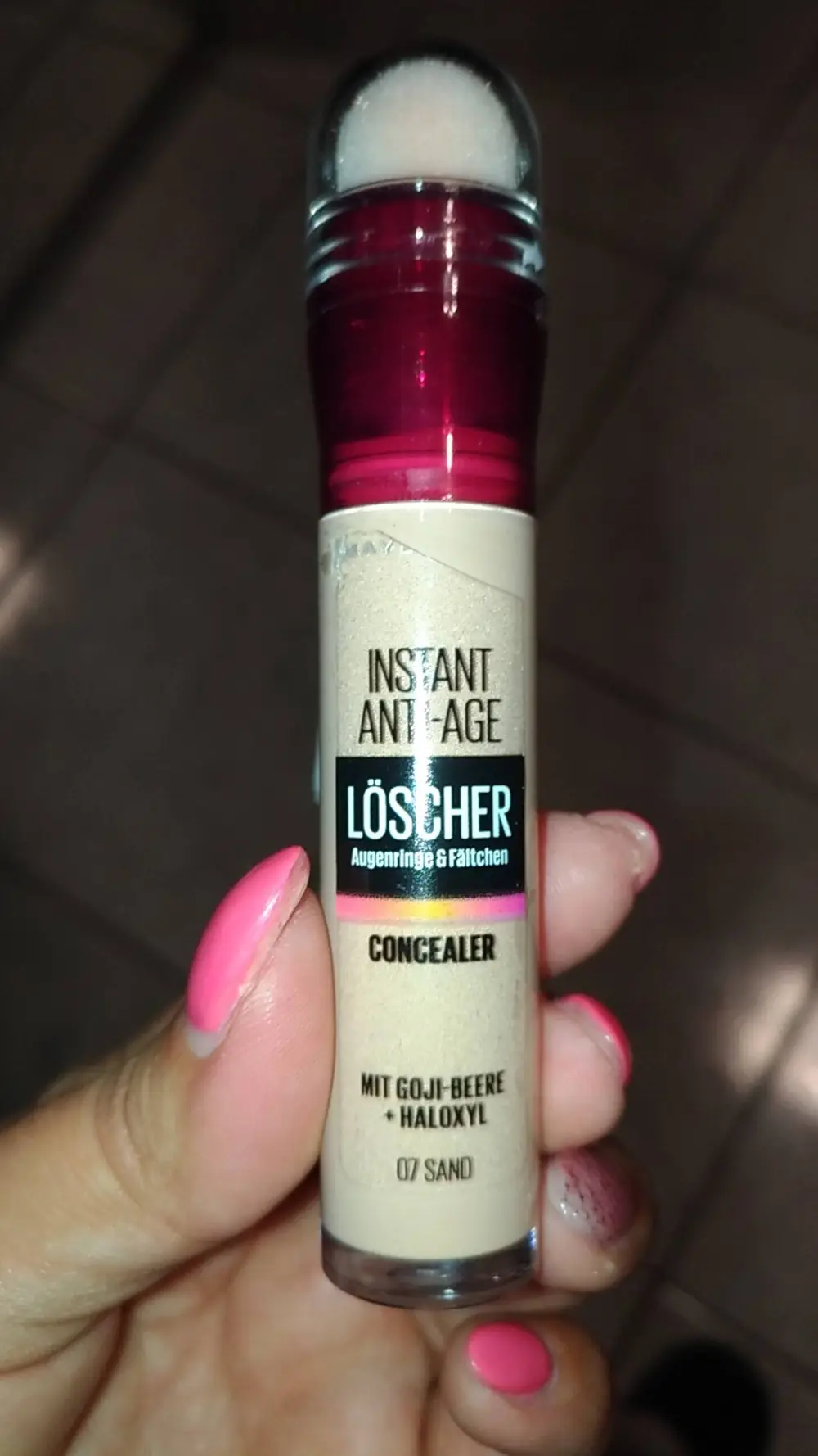 MAYBELLINE NEW YORK - Instant anti-âge - Löscher concealer 07 sand