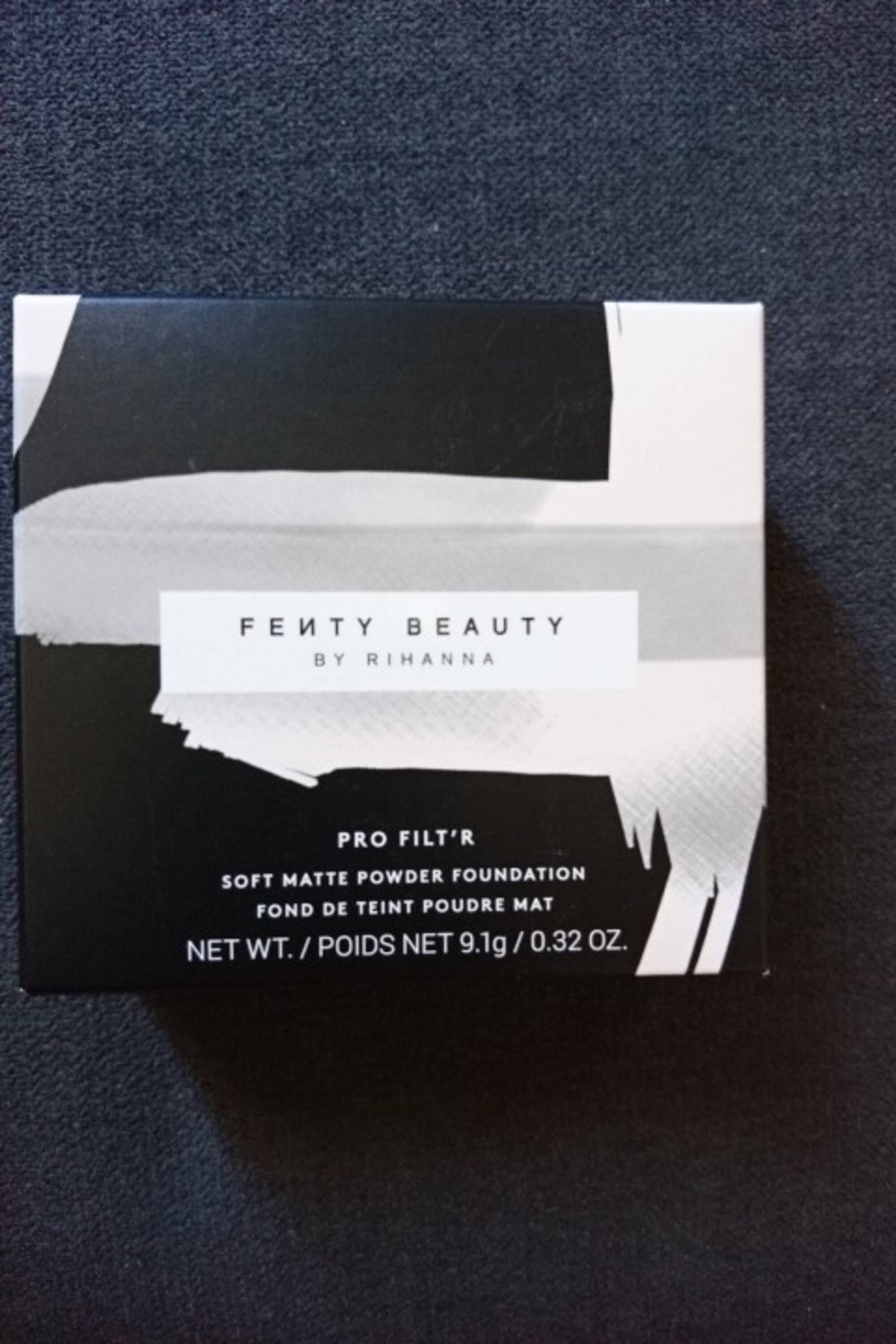 FENTY BEAUTY - Pro Filt'r - Fond de teint poudre mat
