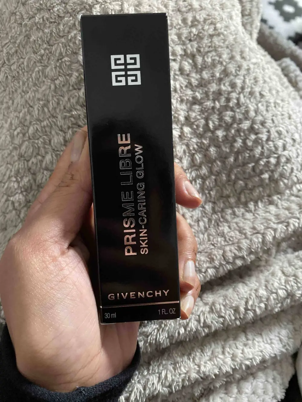 GIVENCHY - Prisme libre - Skin-caring glow - Fond de teint fluide