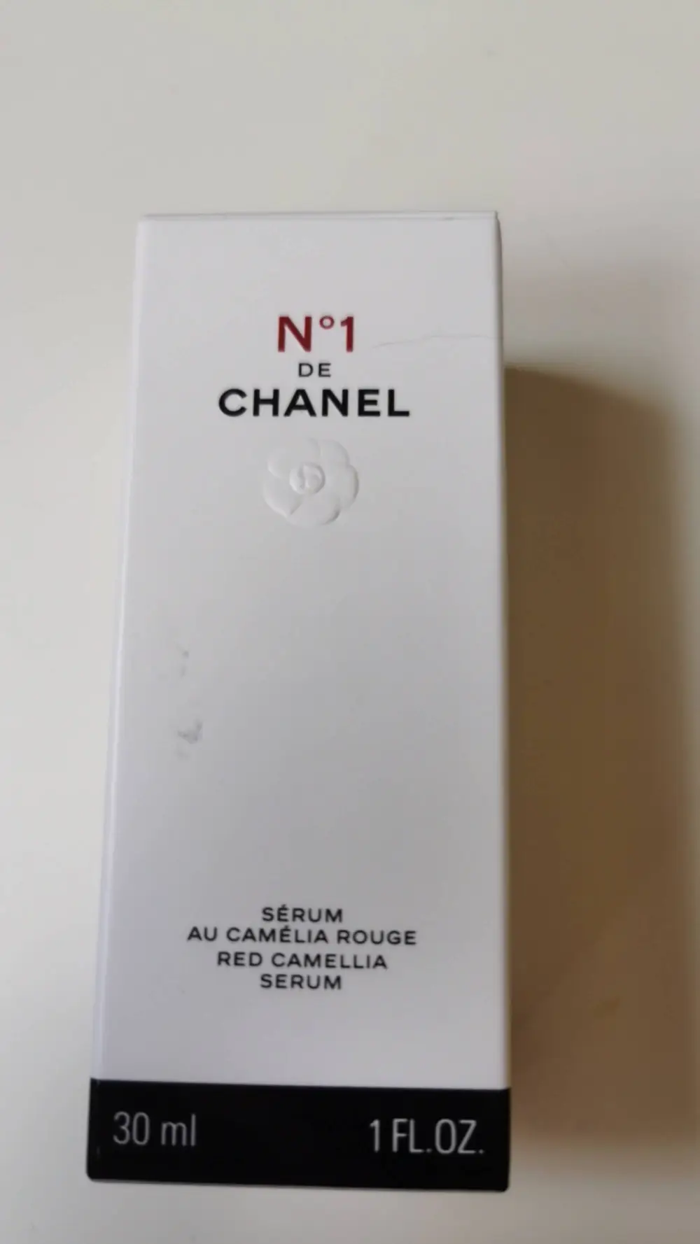 CHANEL - Sérum au camélia rouge