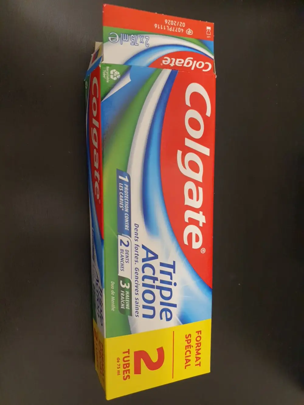 COLGATE - Dentifrice triple action 