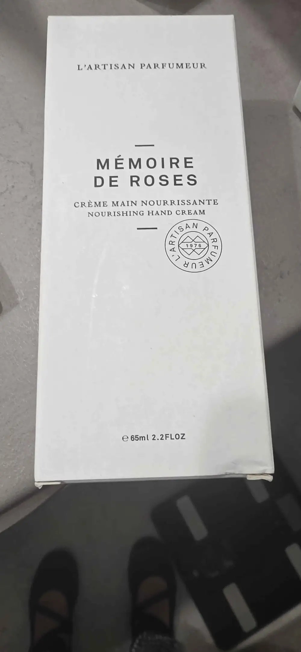L'ARTISAN PARFUMEUR - Mémoire de roses - Crème mains nourrissante