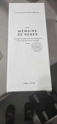 L'ARTISAN PARFUMEUR - Mémoire de roses - Crème mains nourrissante