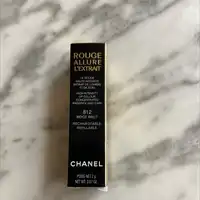 CHANEL - Rouge allure l’extrait 812 beige brut