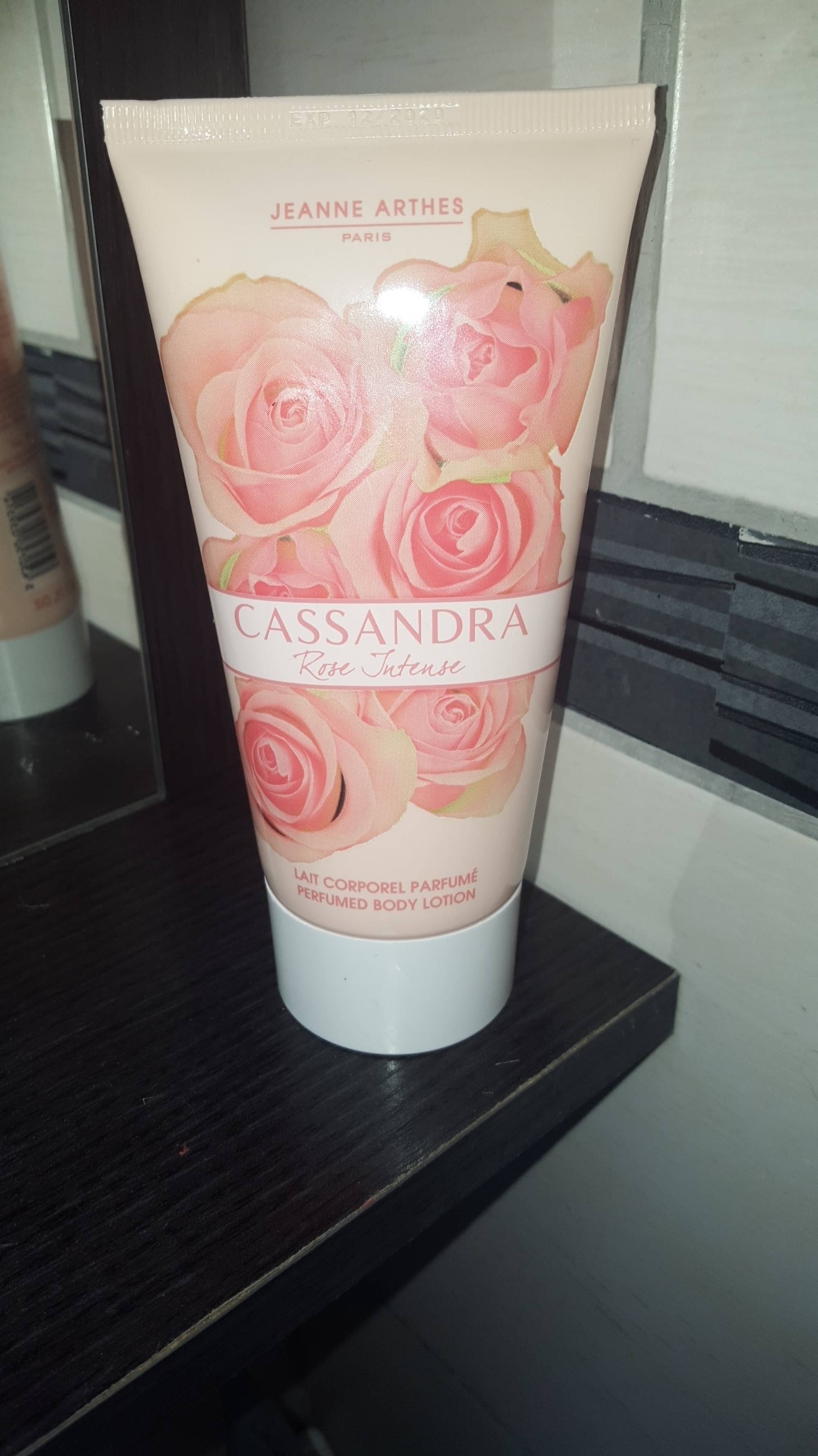 JEANNE ARTHES - Cassandra rose intense - Lait corporel parfumé