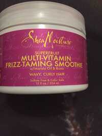 SHEA MOISTURE - Multi-vitamin frizz-taming smoothie