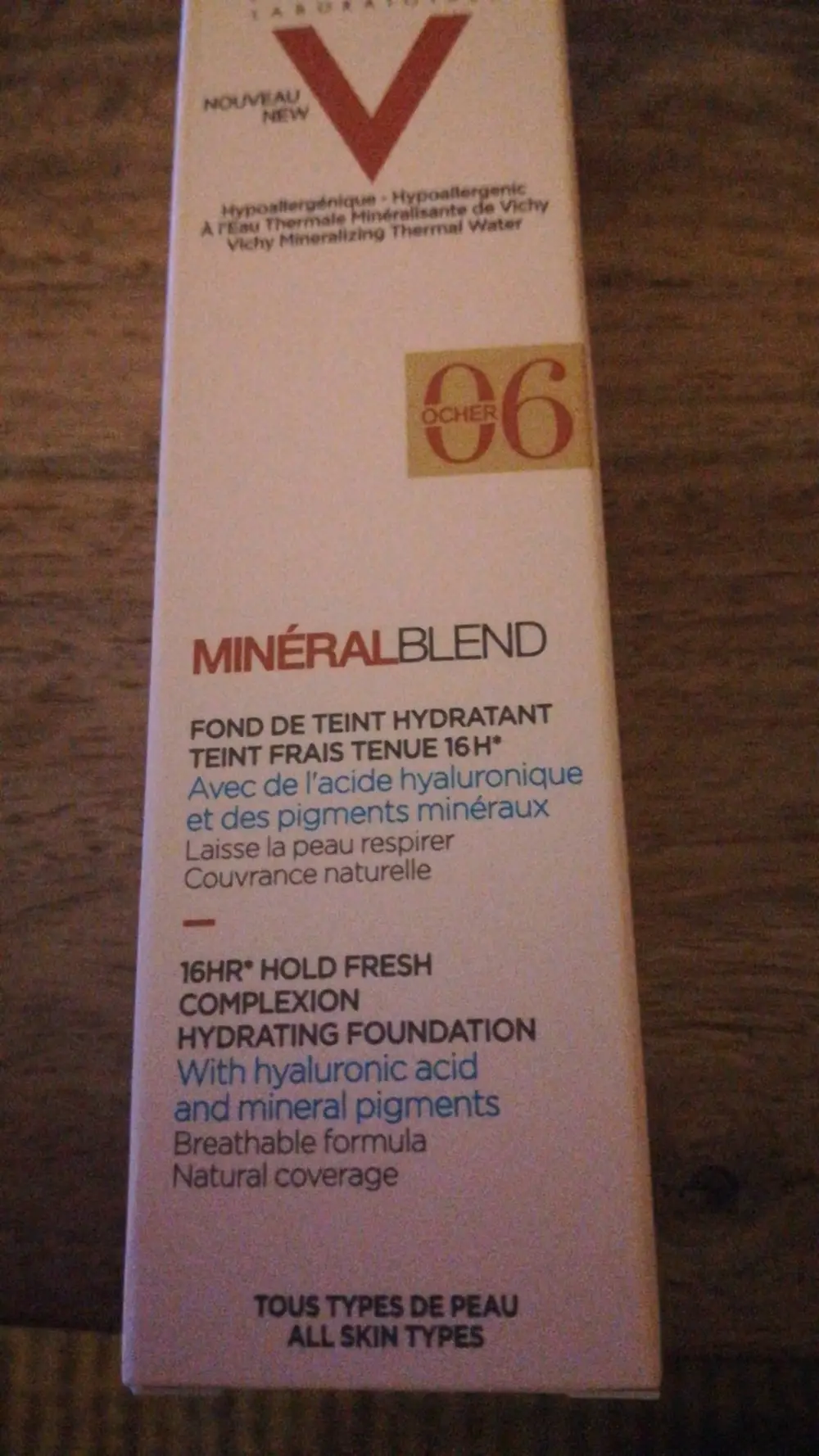 VICHY - Minéralblend -  Fond de teint hydratant 06 ocher