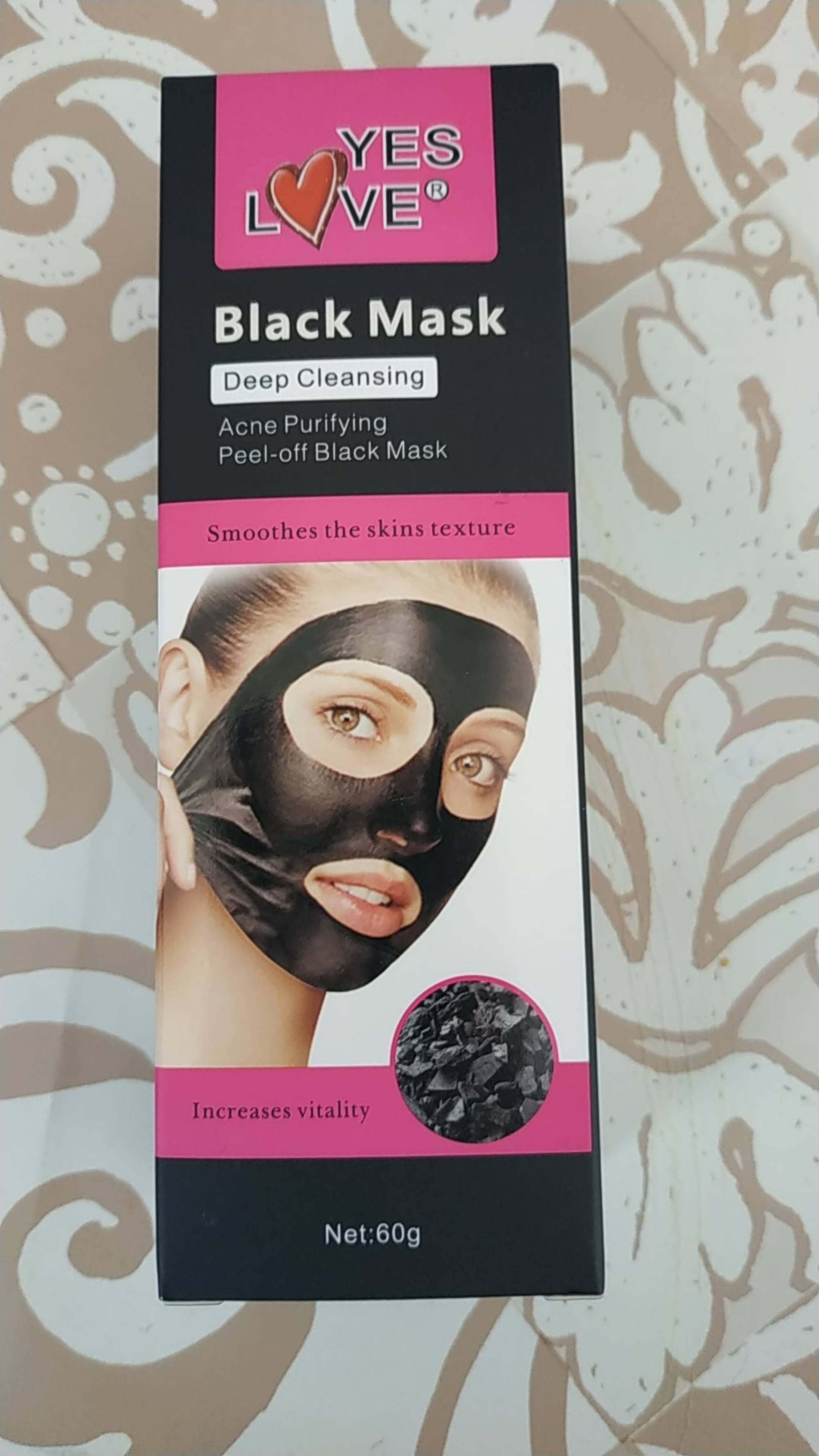 YES LOVE - Black mask - Deep cleansing