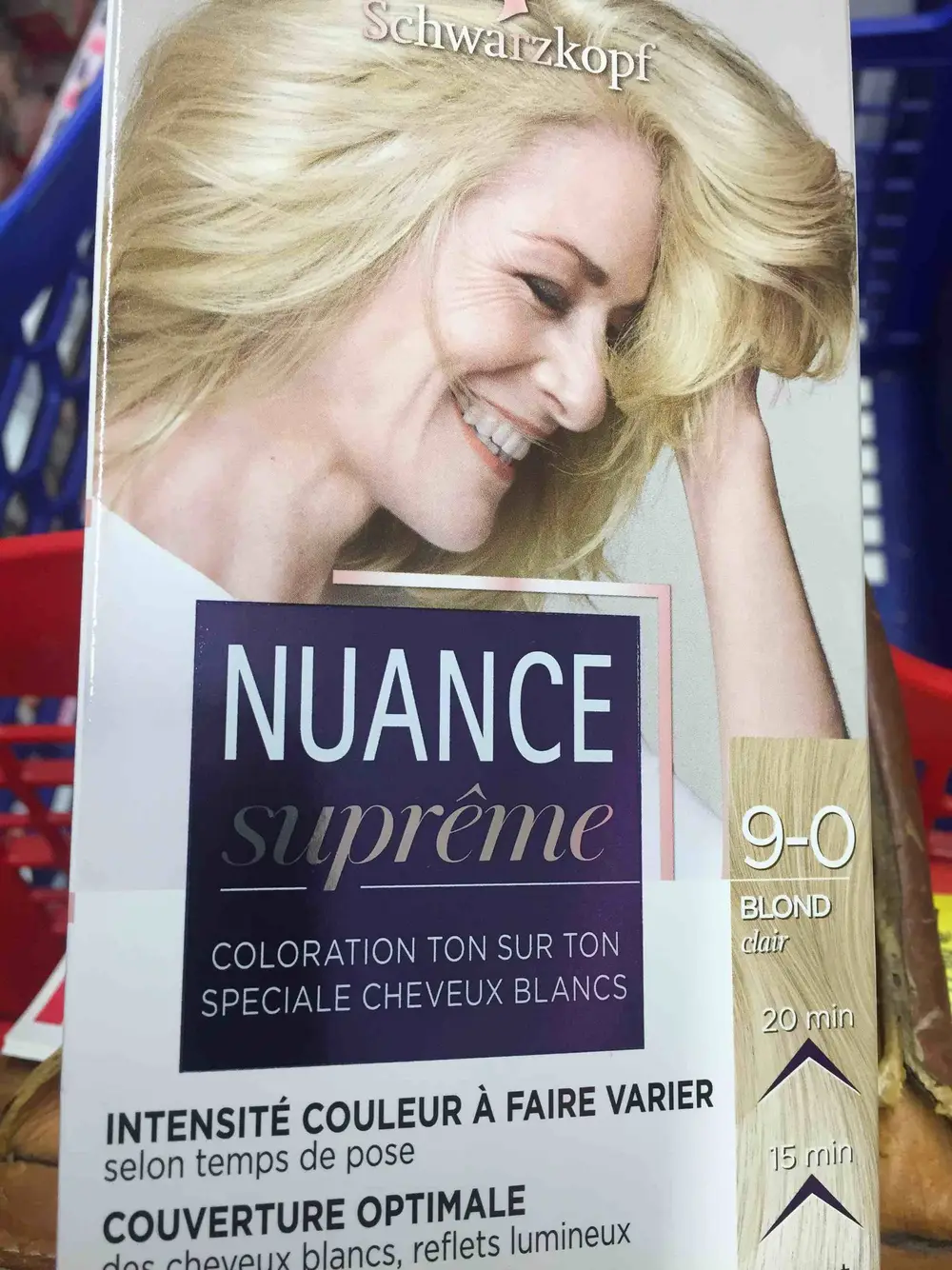 SCHWARZKOPF - Nuance suprême - Coloration ton sur ton speciale cheveux blancs 9-0 blond clair