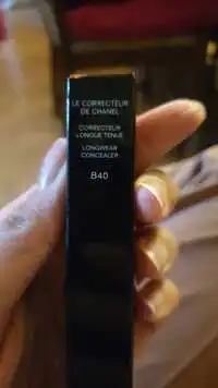 CHANEL - Le correcteur de Chanel B40